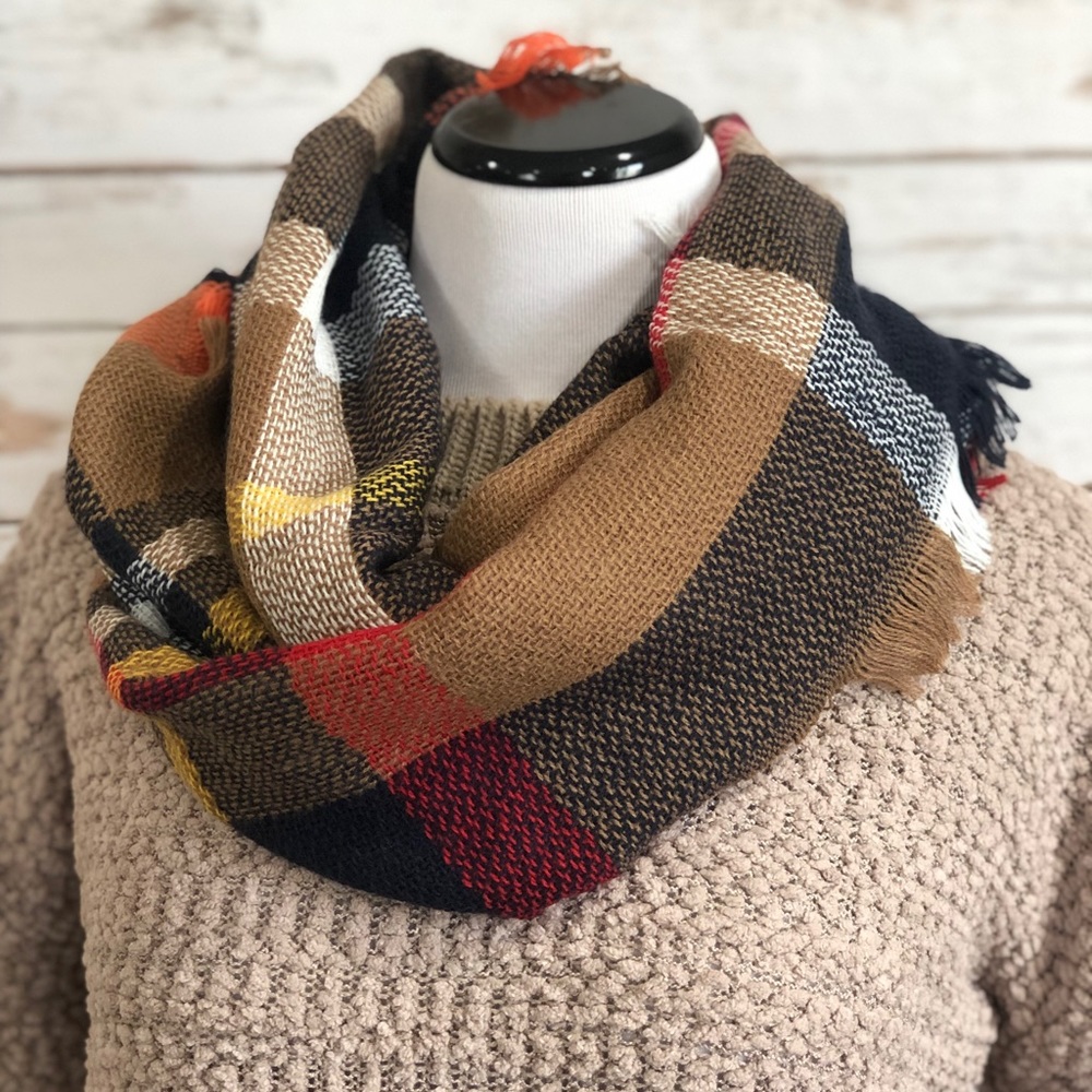 NEW Infinity plaid scarf